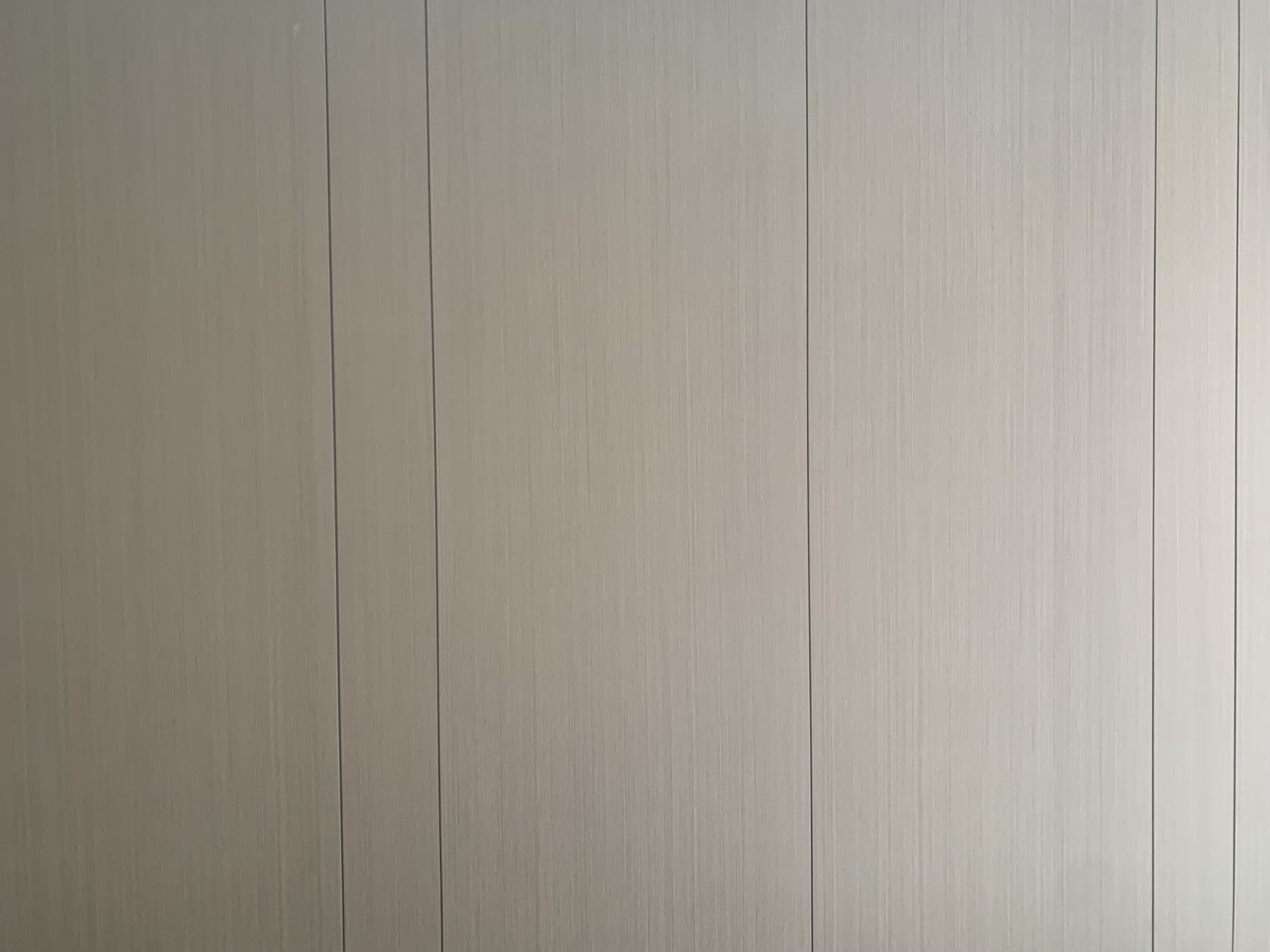 科技银梨格栅式墙板