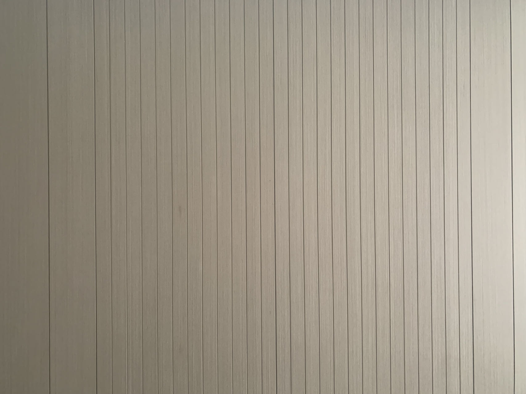 科技银梨格栅式墙板